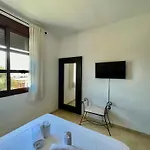 Vega House Apartamento *